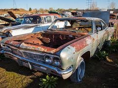 Vk Commodore  Wreckers Springwood Near Me